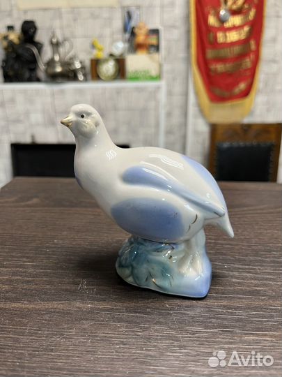 Статуэтки фарфор