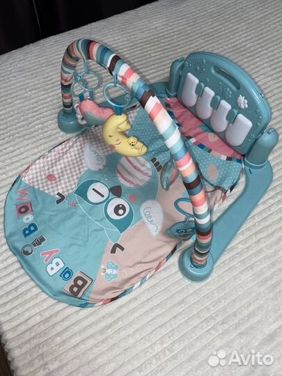 Развивающий коврик с пианино