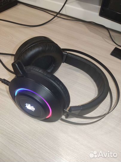 Игровые наушники с микрофоном