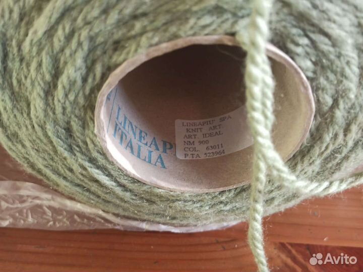 Пряжа 70 меринос 30 п/а. Италия