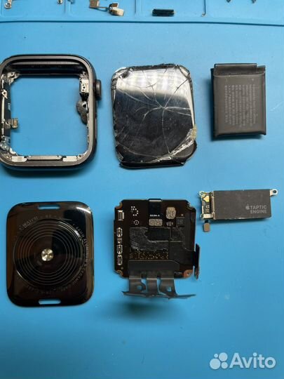 Часы apple watch se 44 mm