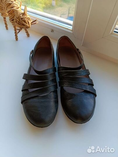 Балетки натуральная кожа 39