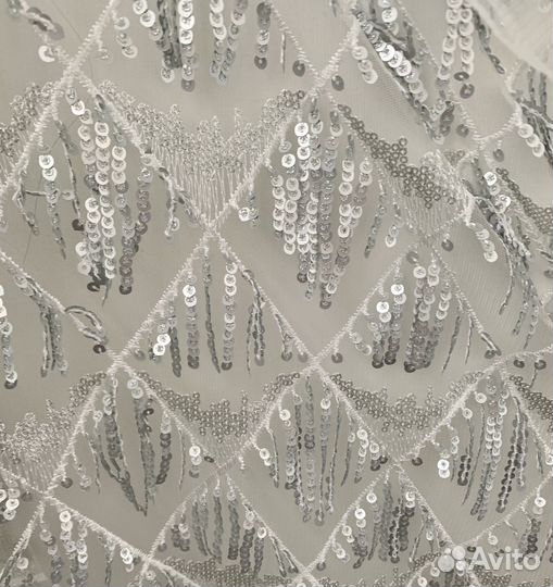 Отрез ткани с пайетками 2 м