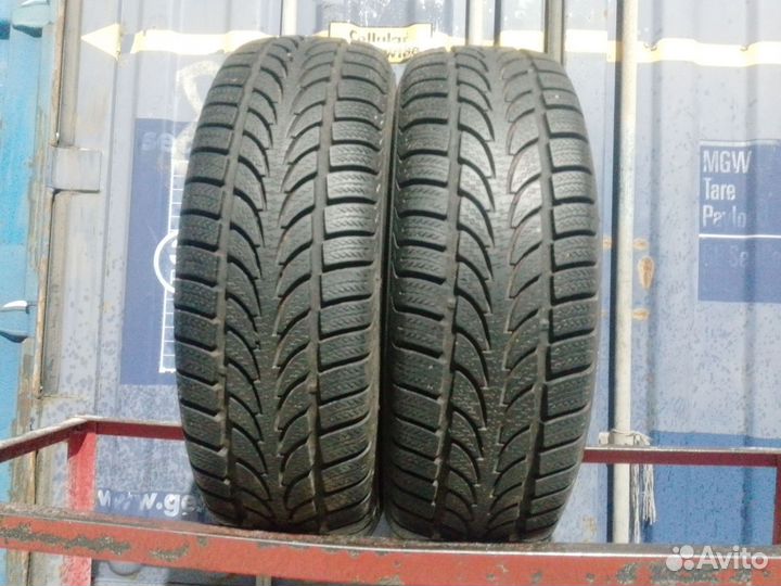 Nokian Tyres WR 205/70 R15 102P