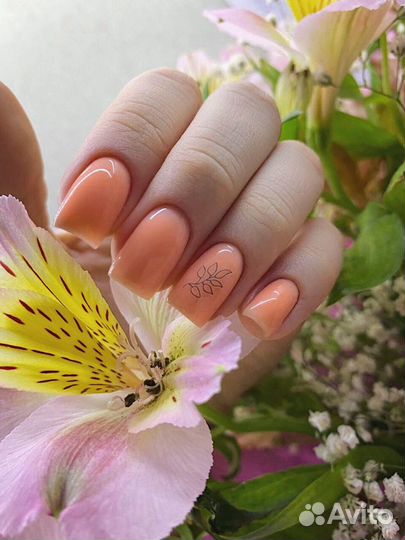 Маникюр гель лак