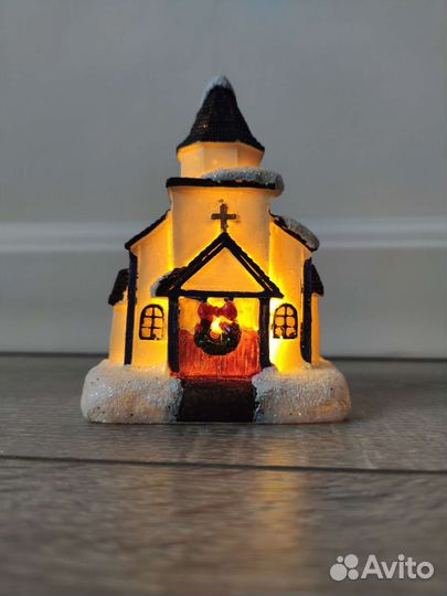 Новогодние игрушки