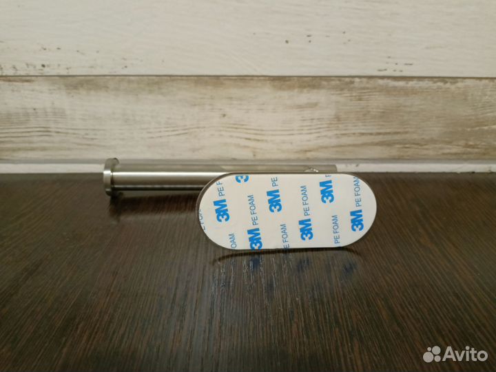 Держатель для туалетной бумаги