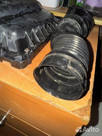 Воздушный фильтр патрубки