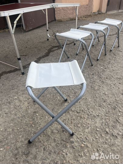 Стол раскладной + 4 стула