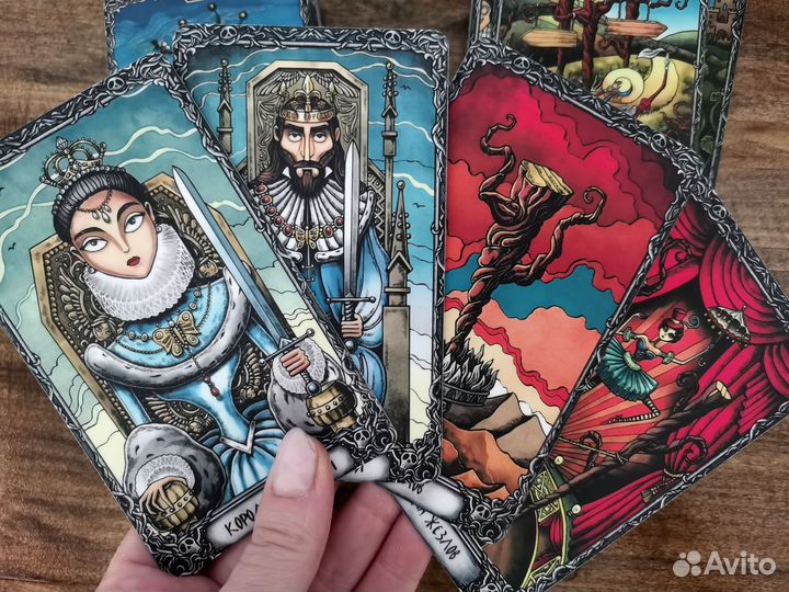 Taro Темный Особняк реплика