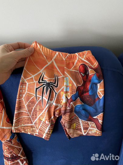 Плавателтный Костюм на море плавки