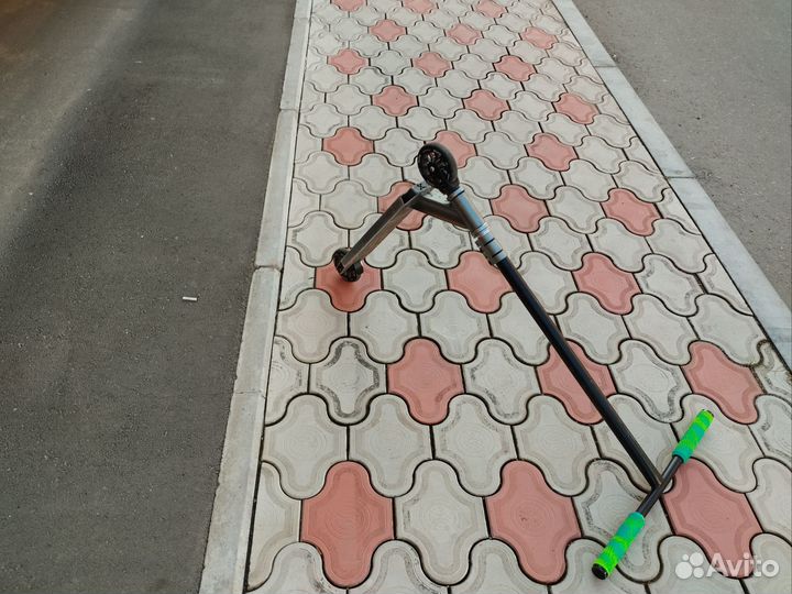 Трюковой Самокат б/у