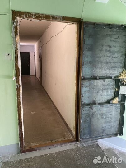 Дверь входная металлическая железная