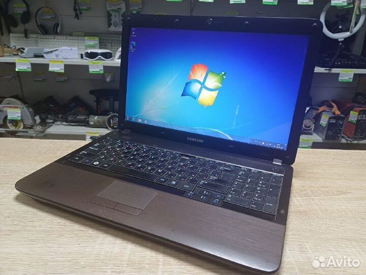 Ноутбук Samsung R540