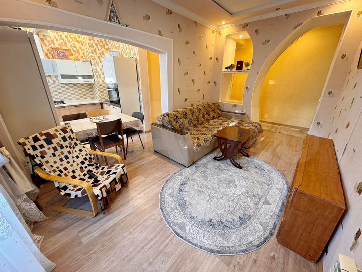 3-к. квартира, 78 м², 4/4 эт.