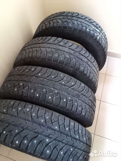 Bridgestone Ice Cruiser 7000S 195/65 R15