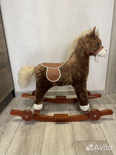 Качалка лошадь