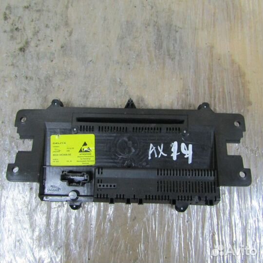 Блок управления кондиционером и аудиосистемой JAG