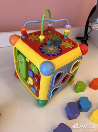 Развивающая игрушка Мультикуб