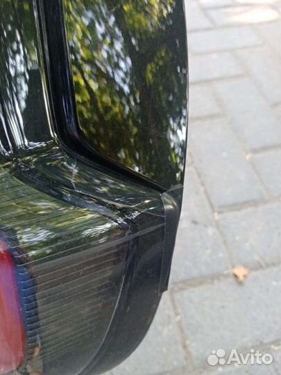 Фонарь задний правый niva тревел