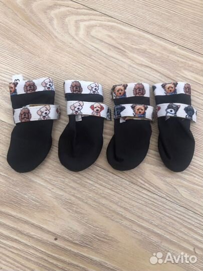 Ботинки для маленьких собак