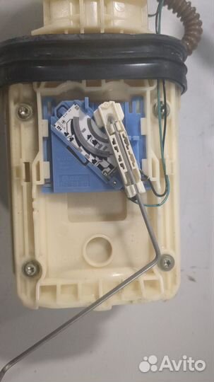 Насос топливный электрический Volkswagen Passat 5