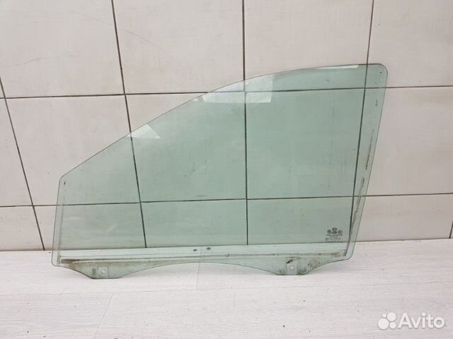 Стекло переднее левое Kia Sorento 1 D4CB 2005