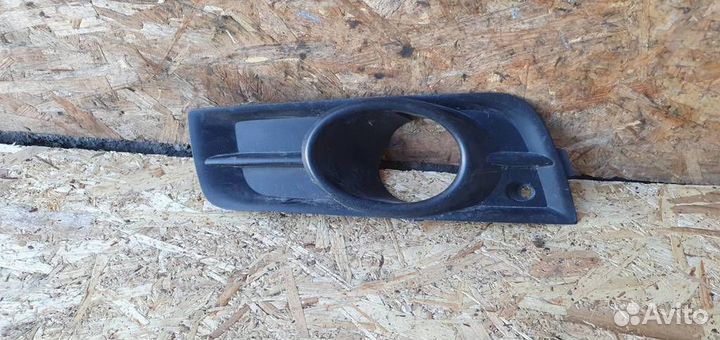 Решетка в бампер левая Chevrolet Cruze 2009-2016