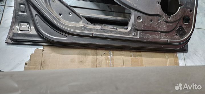 Дверь передняя левая LADA kalina 1 универсал