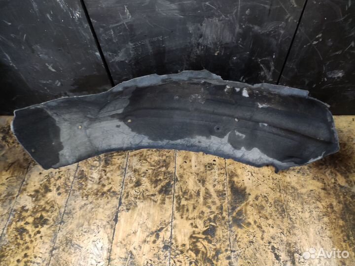 Подкрылок задний правый Mitsubishi Outlander 3