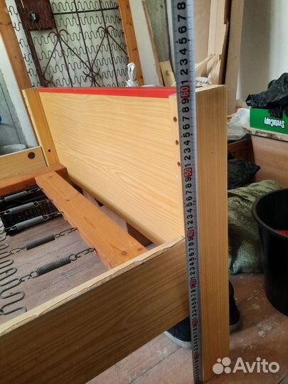 Кровать односпальная