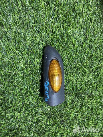 Повторитель в крыло Opel Vectra