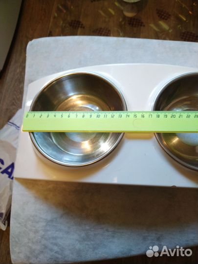 Миски на подставке для собак и кошек