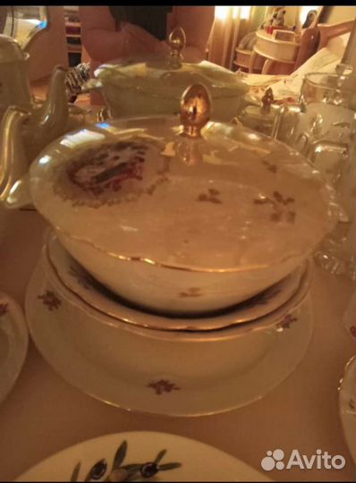 Супник и две салатницы