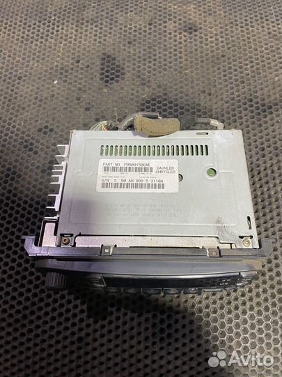 Магнитола Jeep Liberty KJ Либерти 1