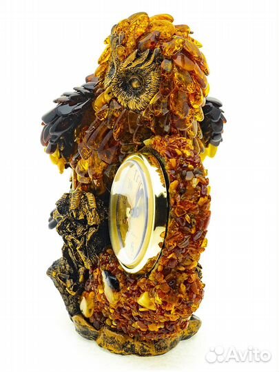 Часы из янтаря 