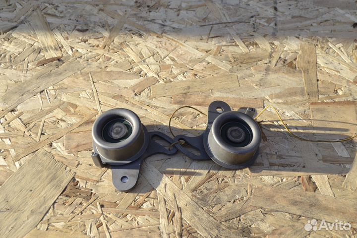 Ролик натяжной Kia Rio 1