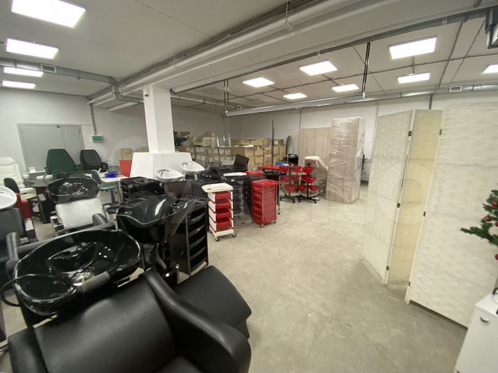 Свободного назначения, 243 м²