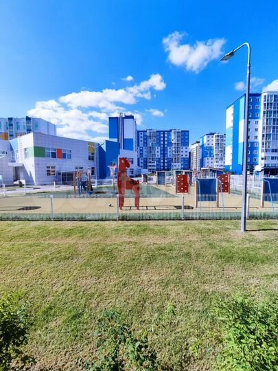 2-к. квартира, 56 м², 3/9 эт.