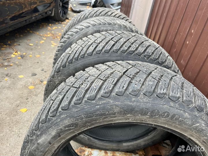 Goodyear UltraGrip Arctic 2 SUV 235/55 R19