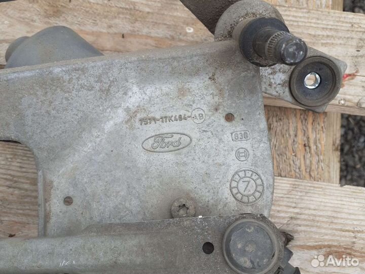 Торопиться дворников Ford Mondeo 4