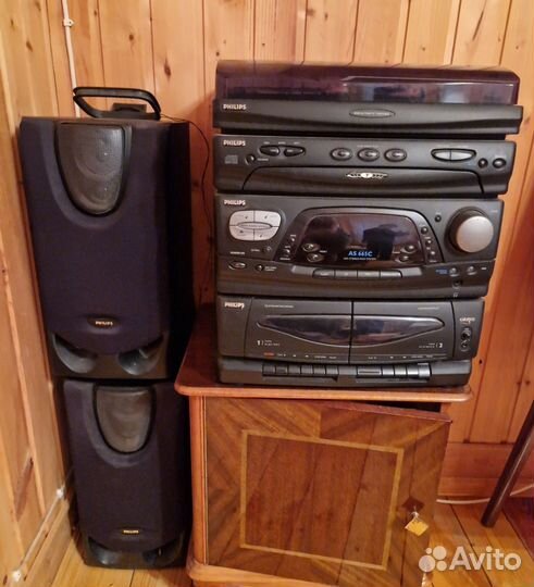 Музыкальный центр philips с винилом