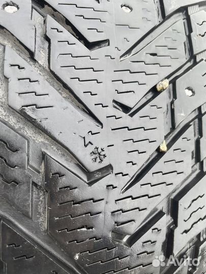 Nokian Tyres Hakkapeliitta 8 SUV 265/60 R18