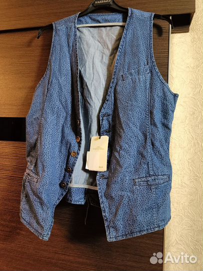 Новый джинсовый жилет Piazza Italia