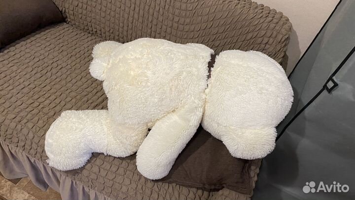 Плюшевый медведь большой