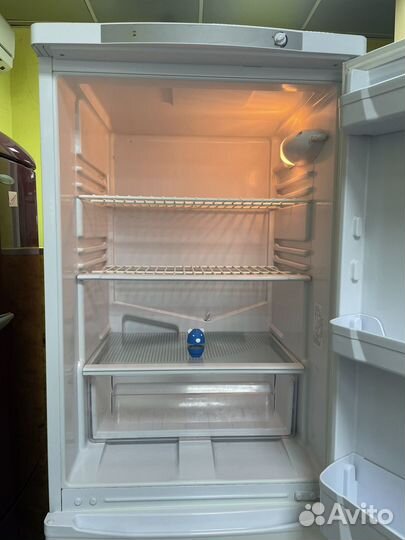 Холодильник indesit