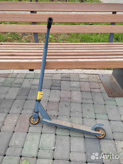 Трюковой самокат