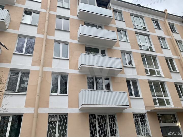 Доля в 2-к. квартире, 44,5 м², 5/5 эт.