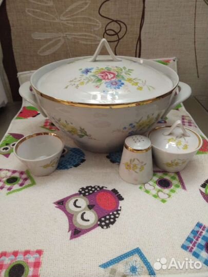 Столовый сервиз новый