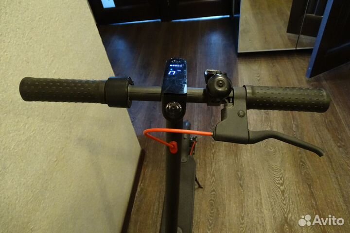 Электросамокат xiaomi pro